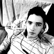 Кирилл, 22, Покровское