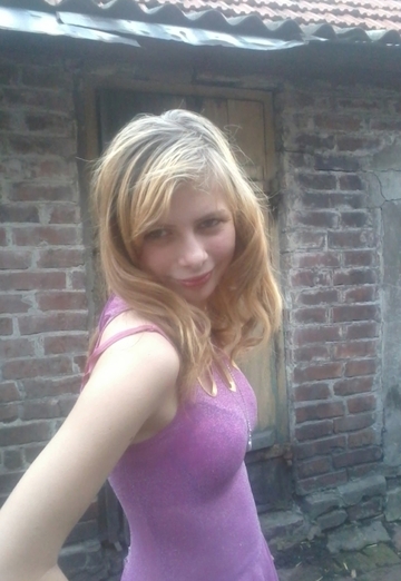 Моя фотография - Оксана, 28 из Гродовка (@oksana20839)