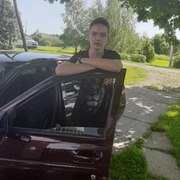 Кирилл, 24, Озеры