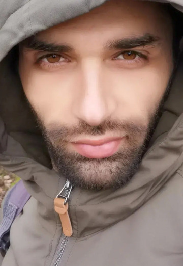 Salah (@salah636) — my photo № 1