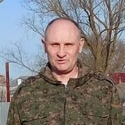 Геннадий, 57, Калининск
