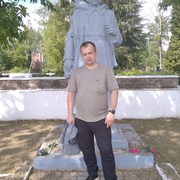 Виталий, 45, Волхов