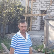 Василий Данилюк, 40, Белоомут