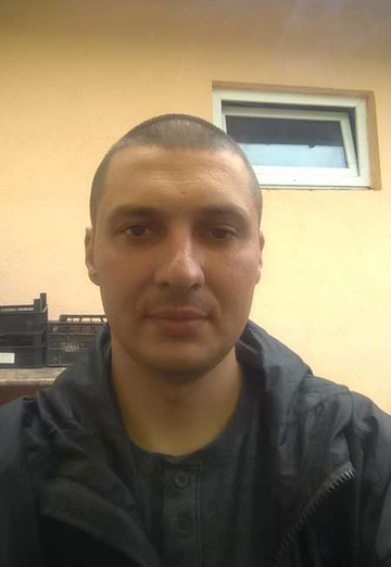 La mia foto - Vadim, 37 di Lysyčans'k (@xomyakovichenko)