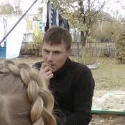 алексей, 32, Новобурейский