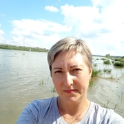 Юлия, 44, Омск