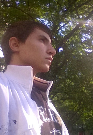 Моя фотография - Евгений, 29 из Каменск-Шахтинский (@evgeniy106741)
