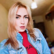Polina Uvarova 27 Донецьк