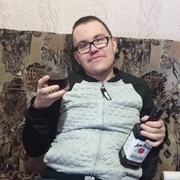 Александр, 20, Инта