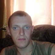 Олег, 26, Шипуново