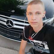 Павел, 20, Зимовники