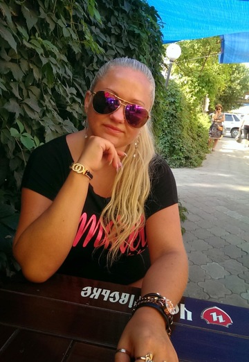 Моя фотография - Елена, 38 из Новоград-Волынский (@elena172227)