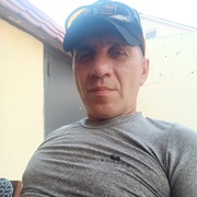 Михаил, 45, Лазаревское
