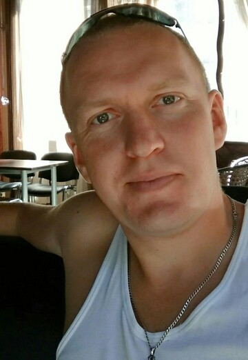 Моя фотография - Олег, 40 из Санкт-Петербург (@oleg294690)