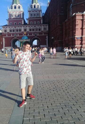 Моя фотография - Влад Уваров, 25 из Севастополь (@vladuvarov0)