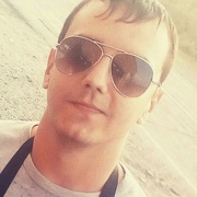 Максим, 27, Вилючинск