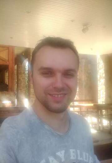 Моя фотография - Артём, 34 из Нежин (@dkrenston)