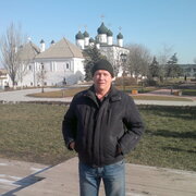 sergei, 63, Ноглики