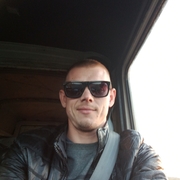 Василий, 30, Сальск