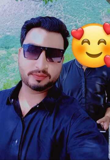 Waleed Ahmad (@waleed225) — my photo № 3