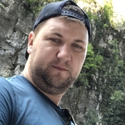 Александр, 32, Бородино (Красноярский край)