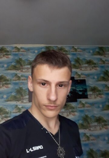 Моя фотография - Андрей, 24 из Углегорск (@andrey605279)