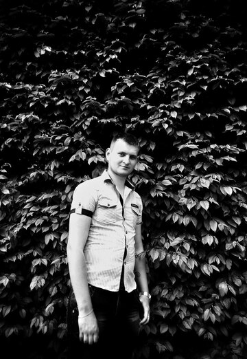 Моя фотографія - Дмитрий, 30 з Конотоп (@pitsaf1402)