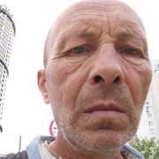 Валерий, 60, Родники