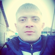 Юрий, 30, Карпинск