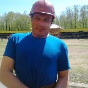 maks, 42, Уяр