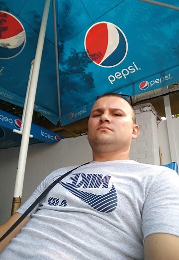 Моя фотография - Анатолий, 41 из Кривой Рог (@anatoliy63240)