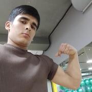 Рома, 24, Тюмень