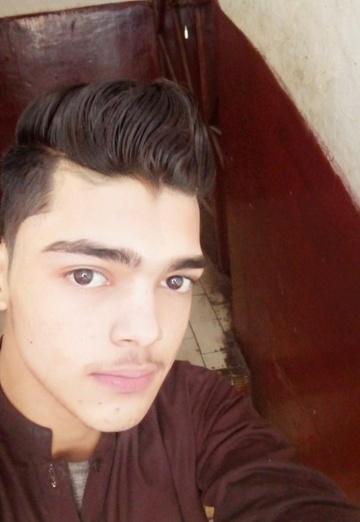 My photo - Umar, 20 from Karachi (@umar5789)