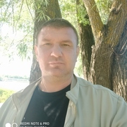Михаил, 49, Батецкий