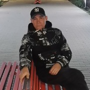 Лёша, 44, Харабали