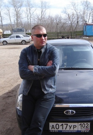 Моя фотография - Владимир, 43 из Давлеканово (@vladimir1125)