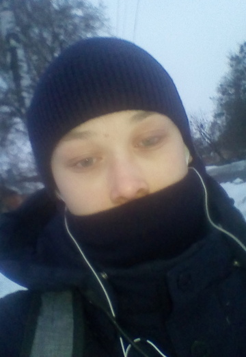 Моя фотография - Владислав, 21 из Ромны (@vladislav37522)