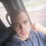 Владимир Зобов, 26, Белинский