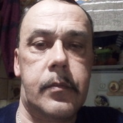 Игорь, 54, Барыш