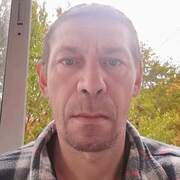 Виталий, 46, Целина