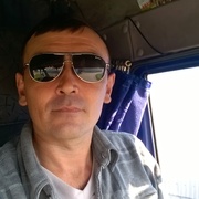 Николай, 45, Буинск