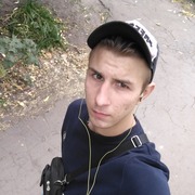 Andrey 24 года (Рак) Красный Луч