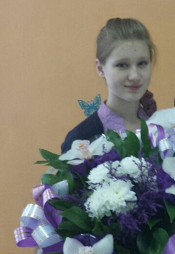 Моя фотография - Настя, 24 из Санкт-Петербург (@nastya28359)