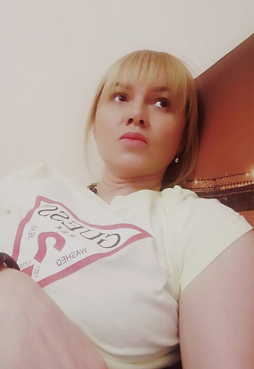 La mia foto - Yelmira, 40 di Penza (@elmira6303)