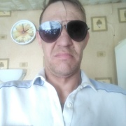 Алексей Волняков, 43, Гиагинская