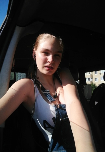 La mia foto - Yevelina, 19 di Kaliningrad (@evelina3532)