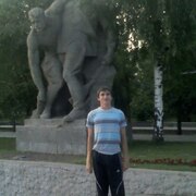 Александр, 28, Буинск