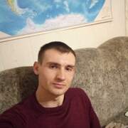 Максим, 26, Кулунда