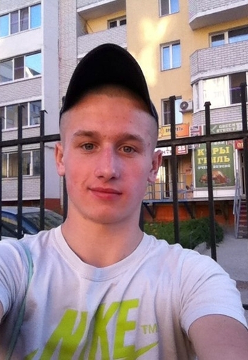 Моя фотографія - Николай, 26 з Сімферополь (@nikolay123654)