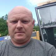 Валентин 45 лет (Козерог) хочет познакомиться в Славуте